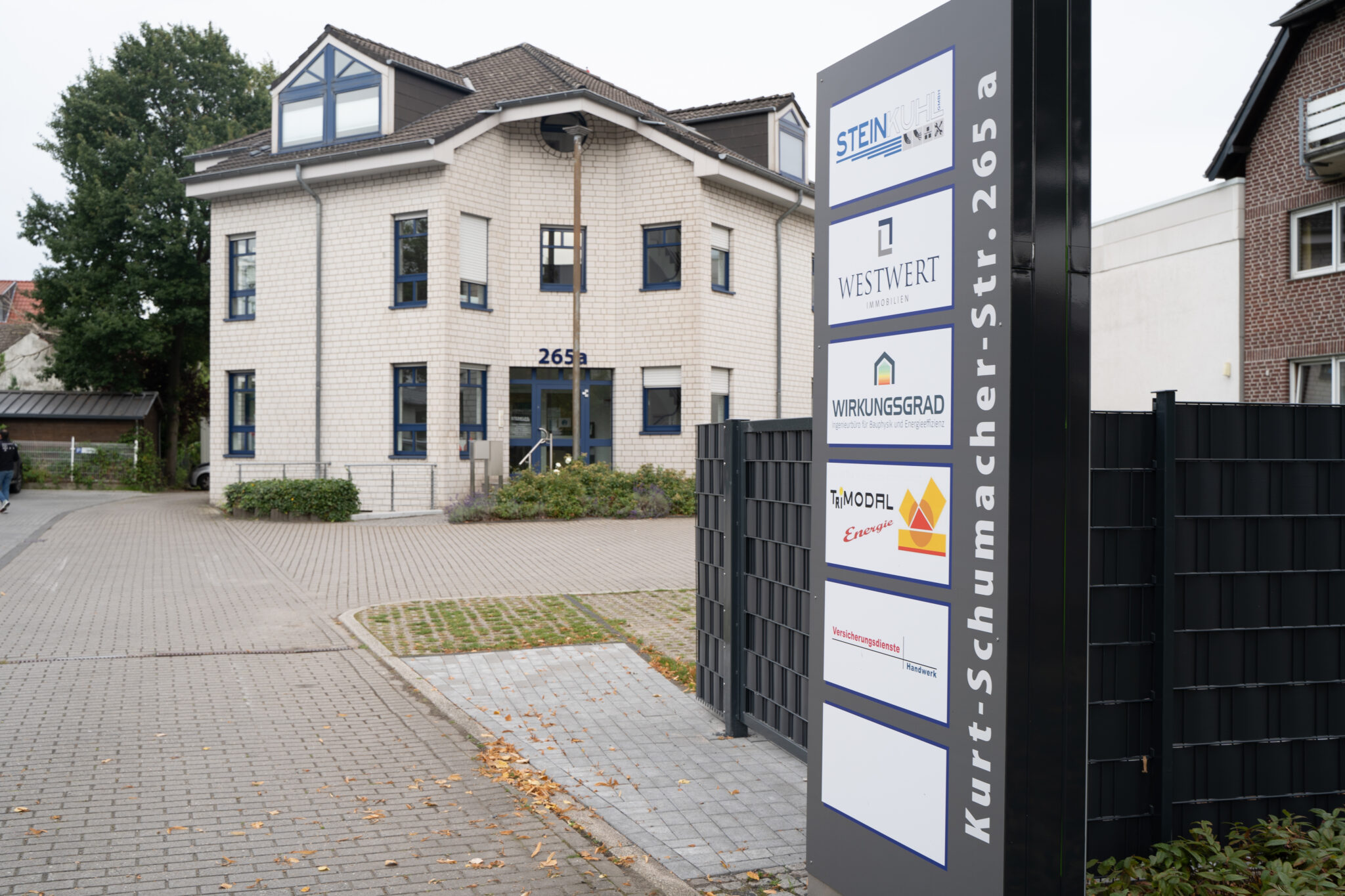 Firmensitz Kurt-Schumacher-Straße 265a in Dinslaken
